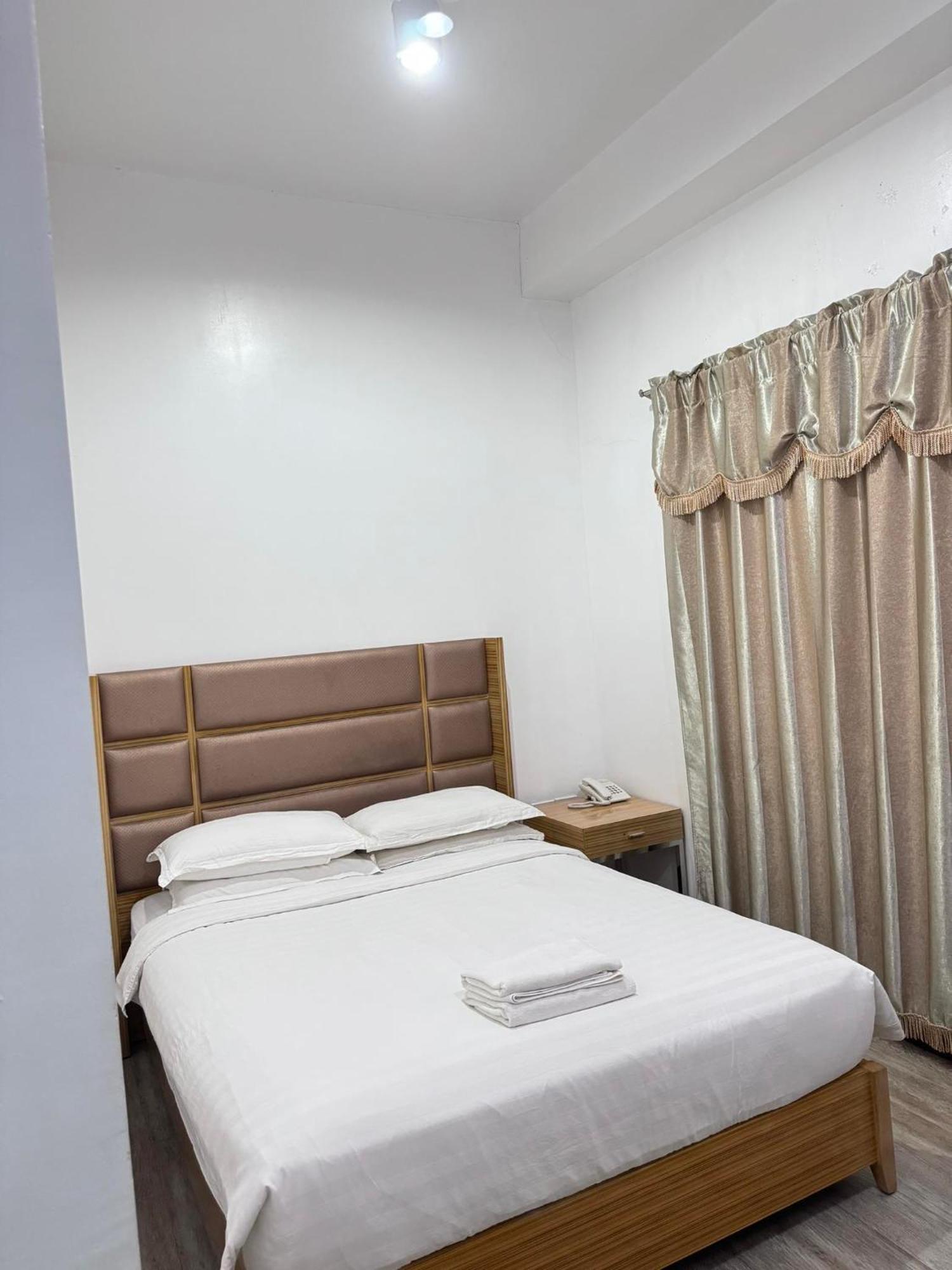 Jeamco Royal Hotel-Palawan Puerto Princesa Kültér fotó