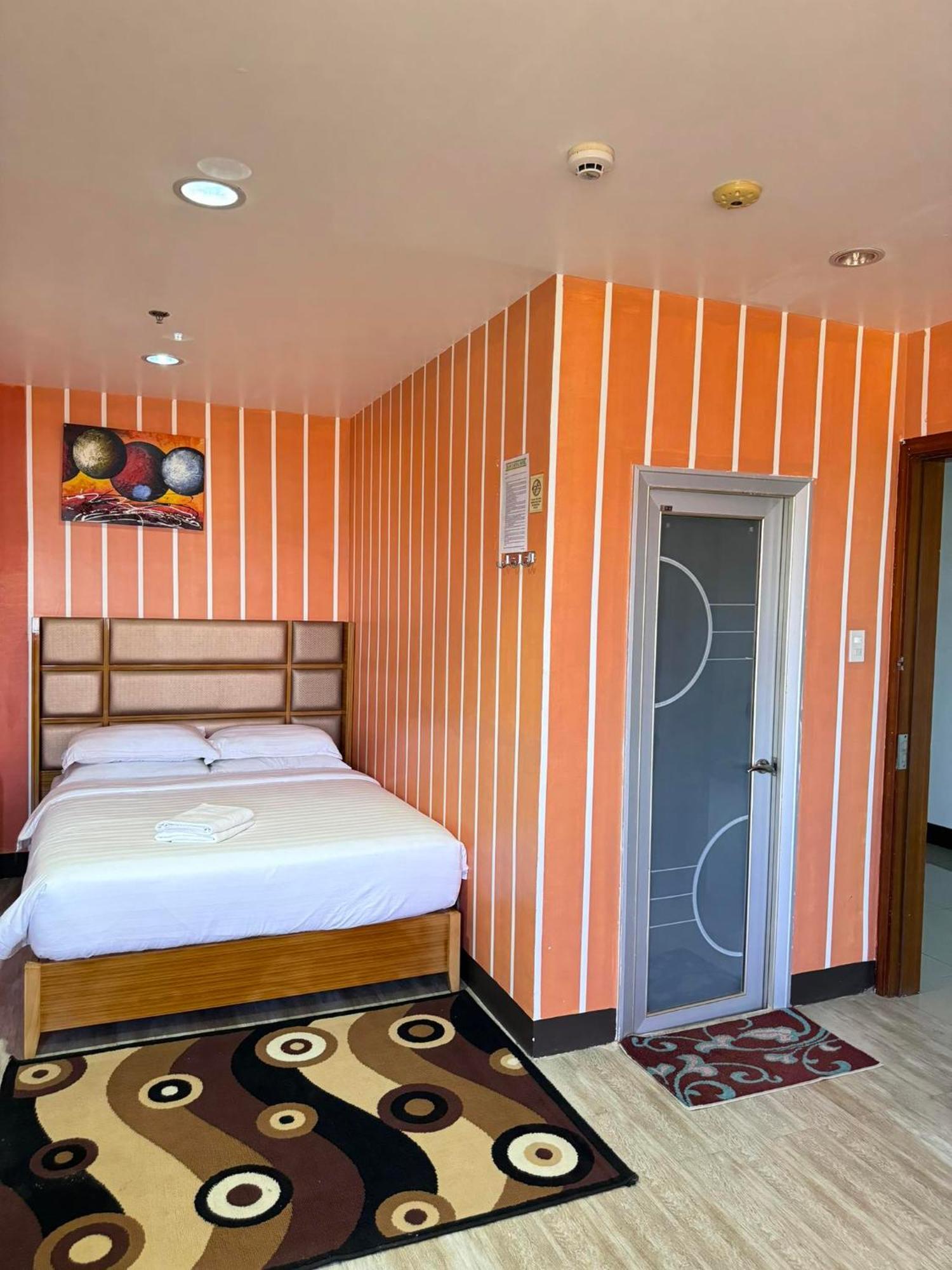 Jeamco Royal Hotel-Palawan Puerto Princesa Kültér fotó