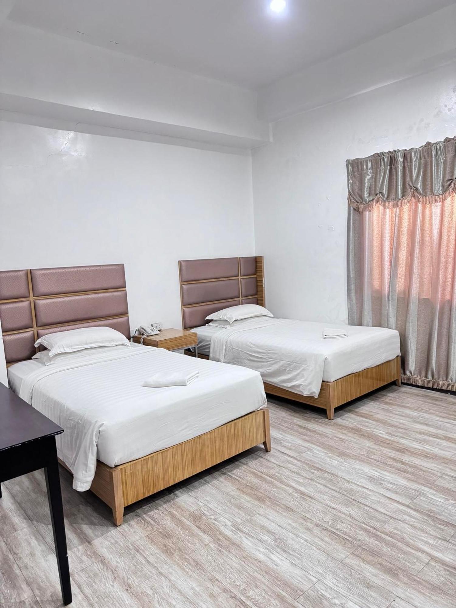 Jeamco Royal Hotel-Palawan Puerto Princesa Kültér fotó