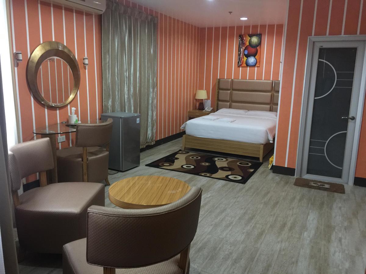Jeamco Royal Hotel-Palawan Puerto Princesa Kültér fotó
